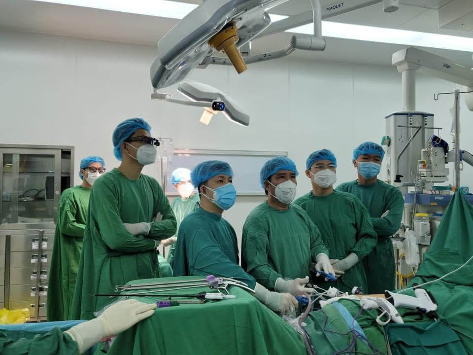 Quy trình thực hiện thủ thuật làm to cậu nhỏ bằng tấm độn sinh học ADM tại trung tâm thẩm mỹ nam giới 99