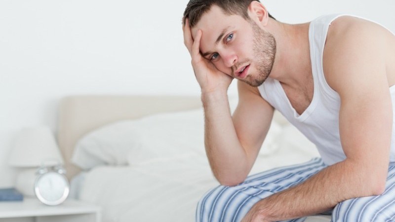 đầu cậu nhỏ nhạy cảm phải làm sao