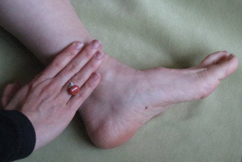 bấm huyệt chữa rối loạn cương dương