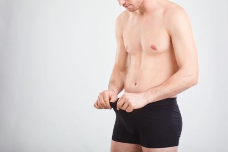 Nam giới nên mặc quần lót rộng rãi, thoải mái và có độ giãn tố