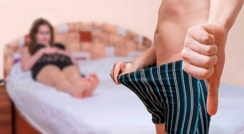 Quan hệ tình dục quá nhiều, tư thế mạnh bạo có thể làm lệch dương vật